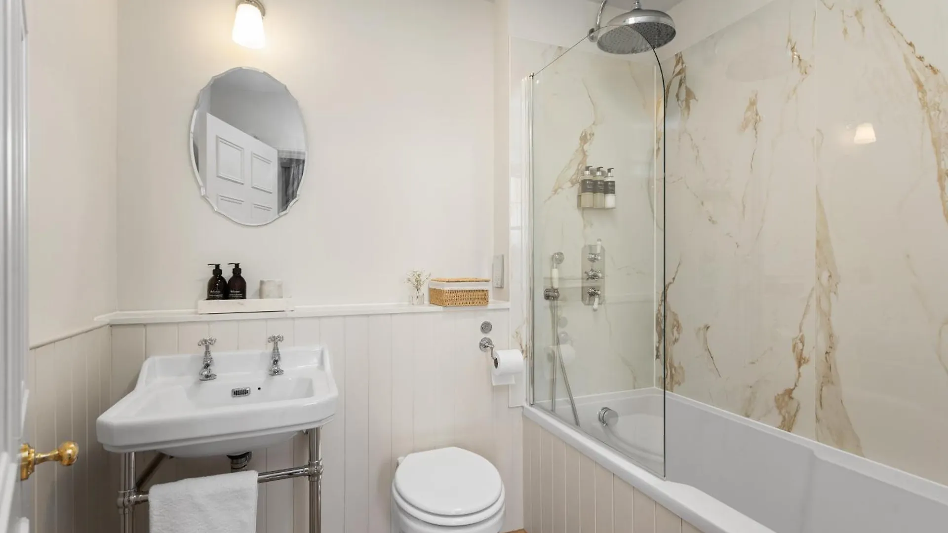אדינבורו The Townhouse, Leith Aparthotel