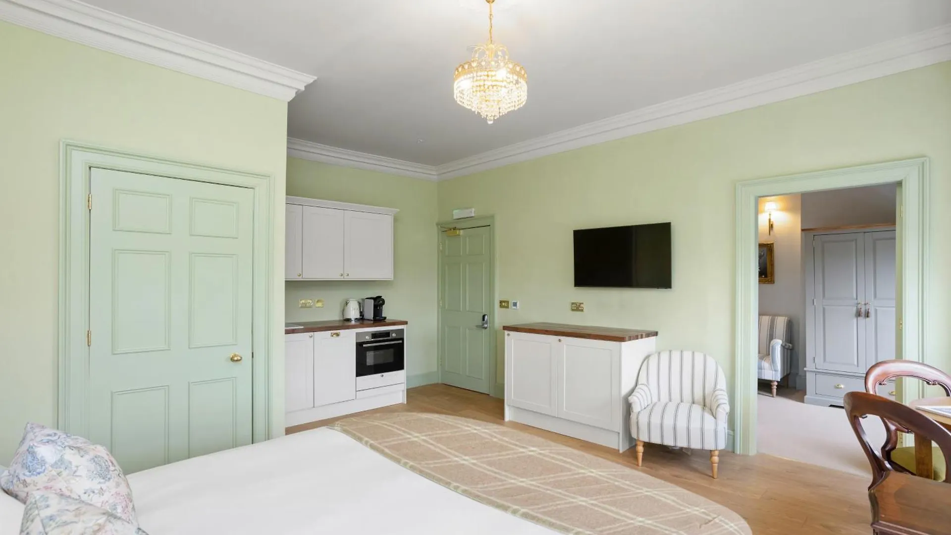 The Townhouse, Leith Aparthotel Edinburgh